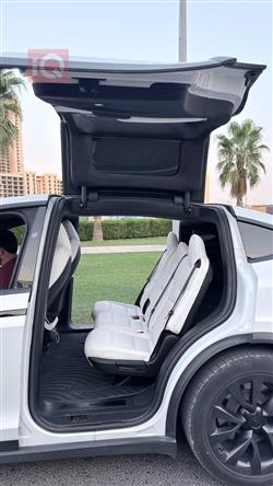 تسلا Model X